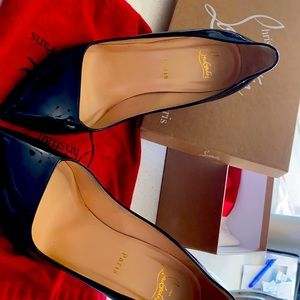 Christian Louboutin Corneille 100 patent size 41, like new. Worn twice